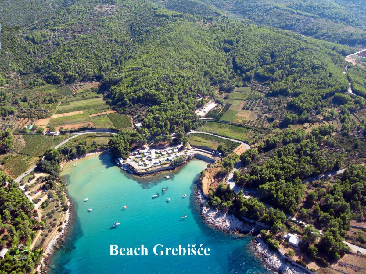 Apartment Alena With Terrace And Garden Center Jelsa Jelsa (Hvar) Exterior foto